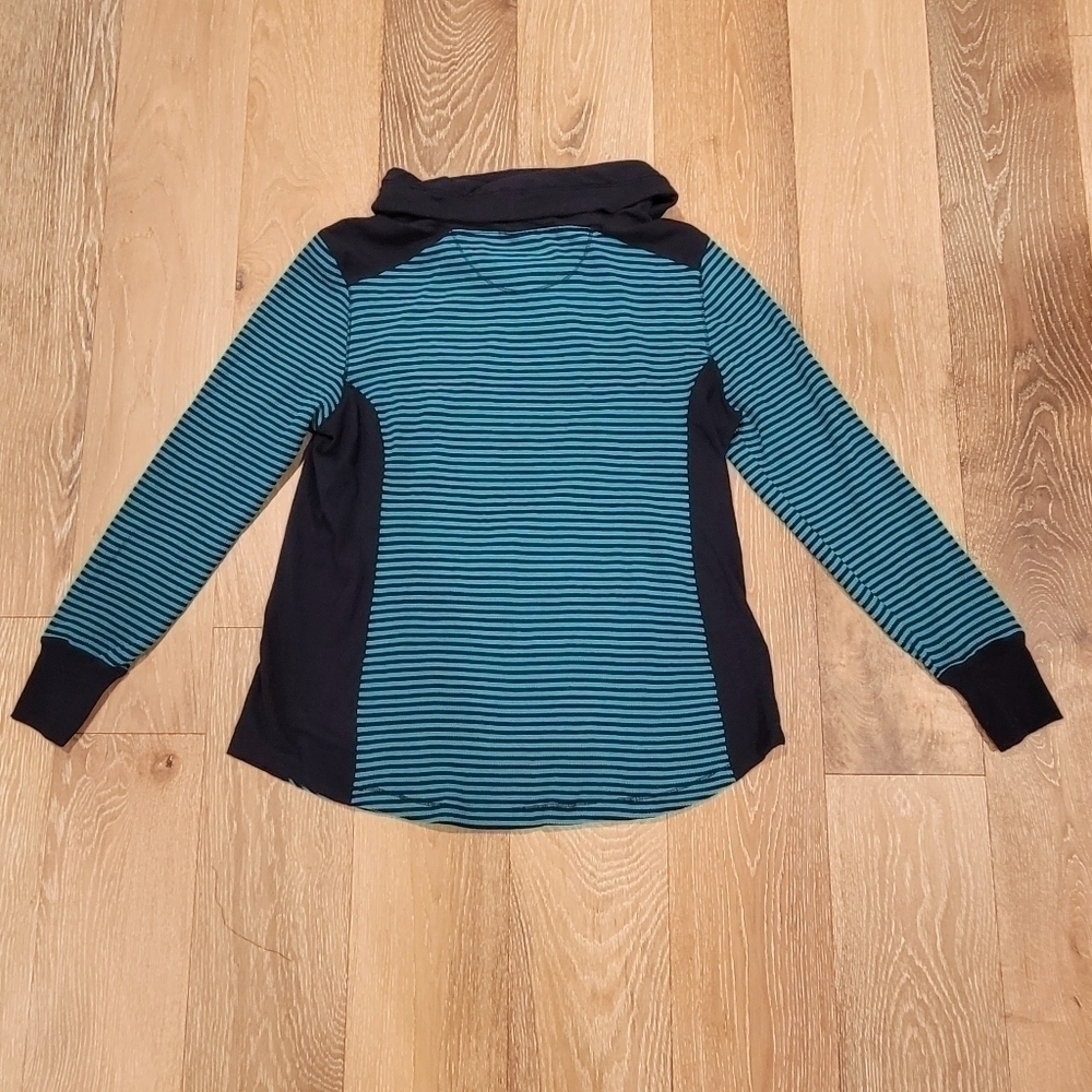 Eddie Bauer Teal and Navy Striped Hoodie Top - Picture 3 of 9